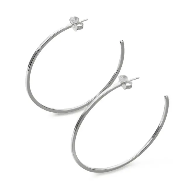 Brinco de Argola em Fio Quadrado Espelhado G