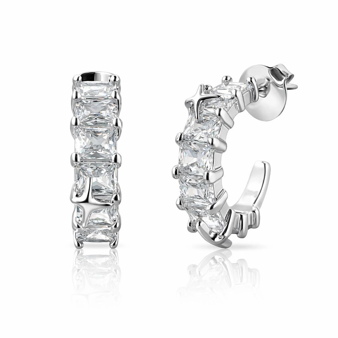 Brinco Meia Argola com Zircônias Cristal