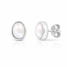 Brinco Top Oval em Pérola Natural