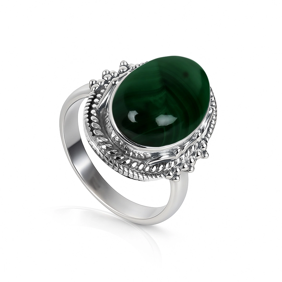 Anel com Malaquita Natural Oval