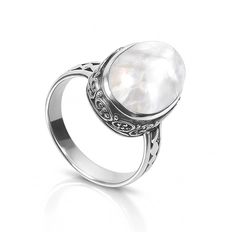 Anel Pedra da Lua Natural Oval com Aro Trabalhado