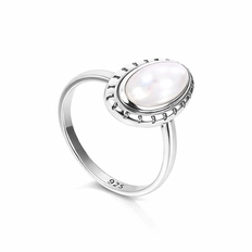 Anel Oval com Pérola Natural