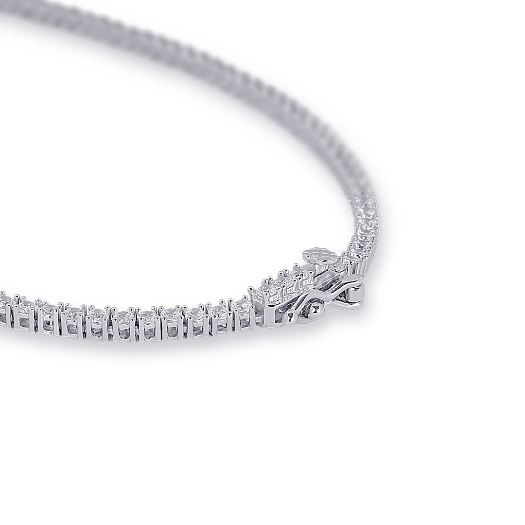 Colar de Prata Blend Collection com Coração Vazado de Zircônias Cristal