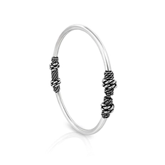 Bracelete com Acabamento Envelhecido Trama Clássica