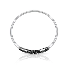 Bracelete Trabalhado com Acabamento Envelhecido