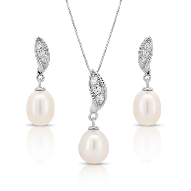 Gargantilha com Brincos e Pingente de Pérola Biwa e Zircônia Cristal