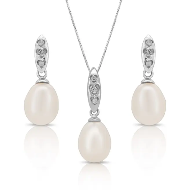 Conjunto Pérola Biwa Brilho Suave com Zircônias Cristal