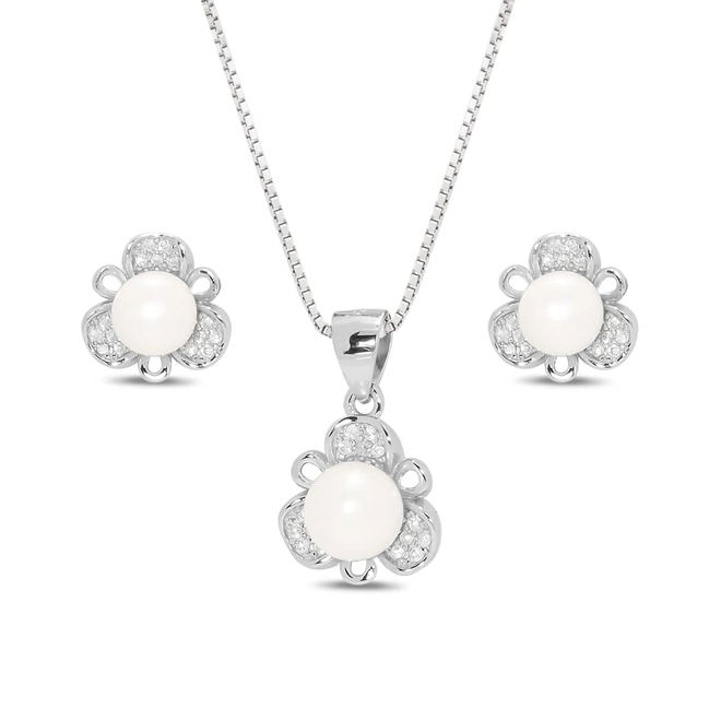 Conjunto de Flor com Zircônias Cristal e Pérola Biwa