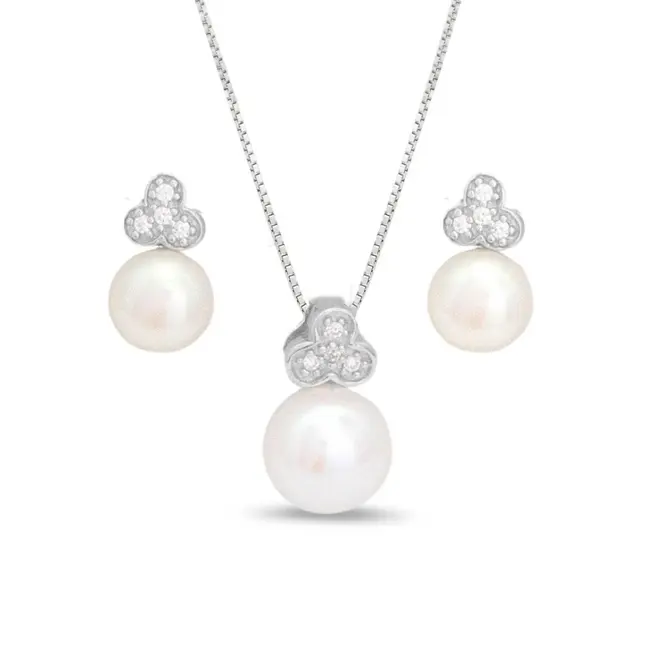 Conjunto Delicado com Pérola Biwa e Zircônias Cristal