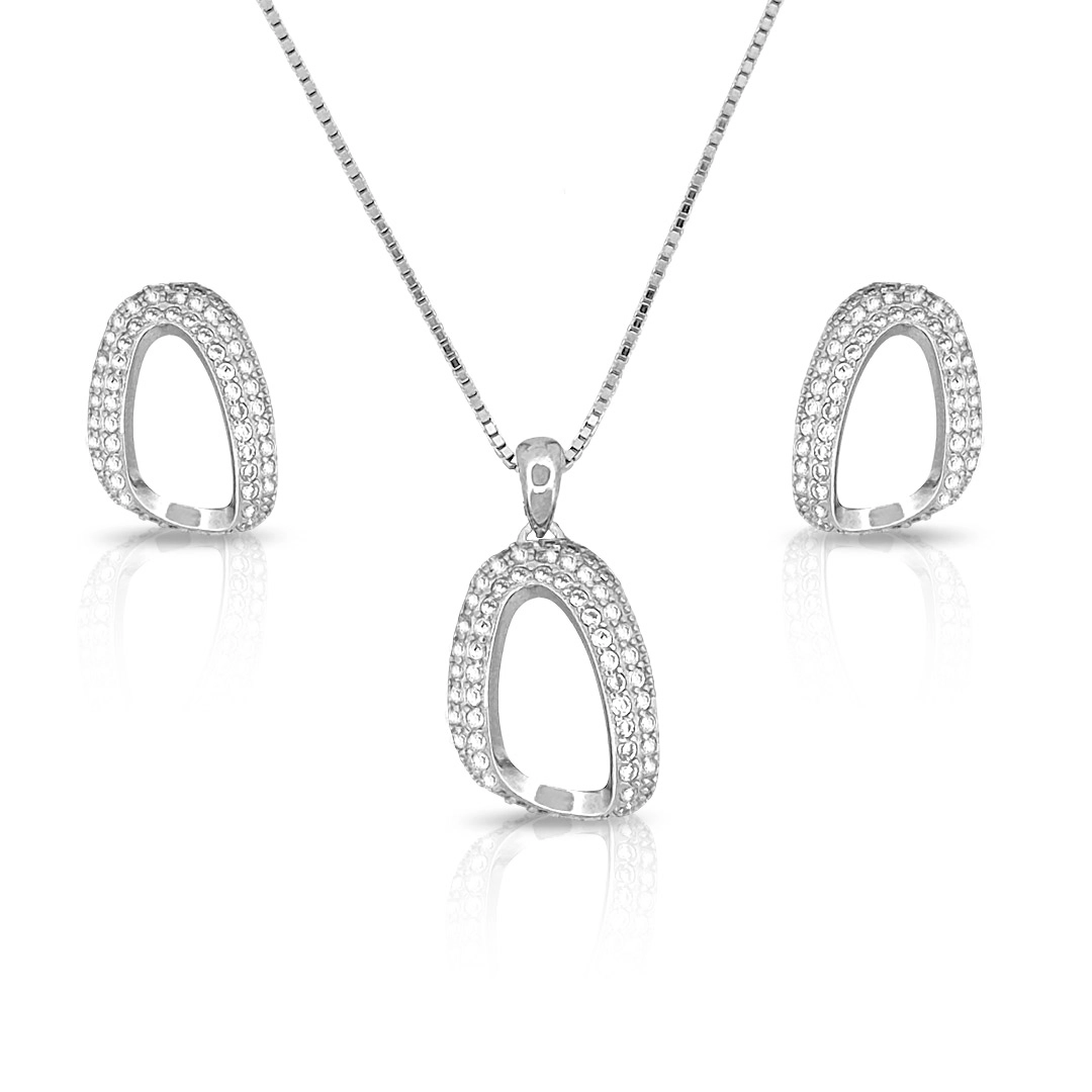 Conjunto de Prata Formato Oval e Zircônias Cristal