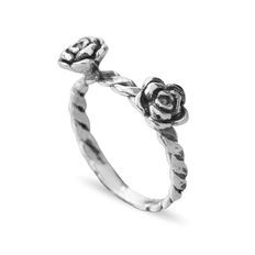 Anel com Duas Flores Envelhecidas