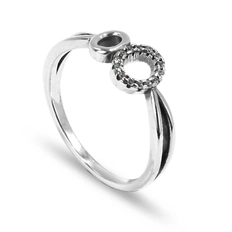 Anel Oval Vazado Duplo e com Zircônia Cristal