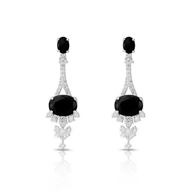 Brinco Balanço com  Zircônia Ônix e Zircônia Cristal