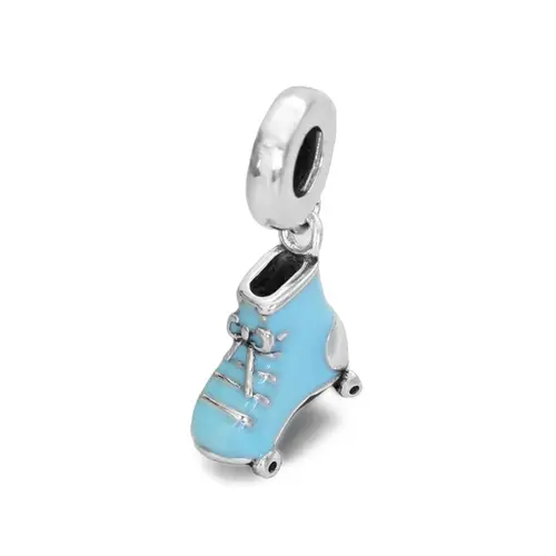 Berloque Balanço Patins com Resina Azul Claro