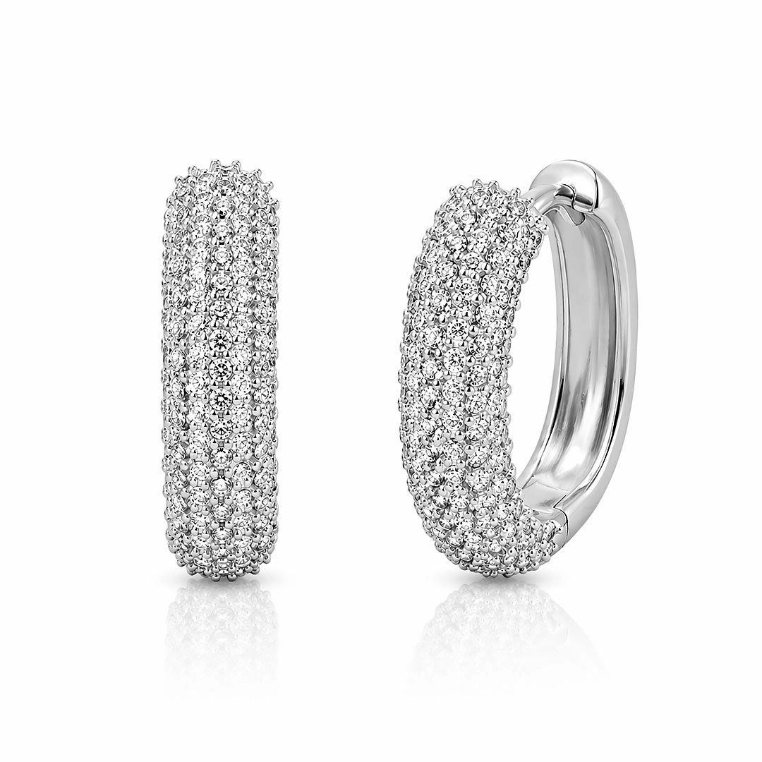 Brinco Argola Click Quadrada Cravejado com Zircônias Cristal
