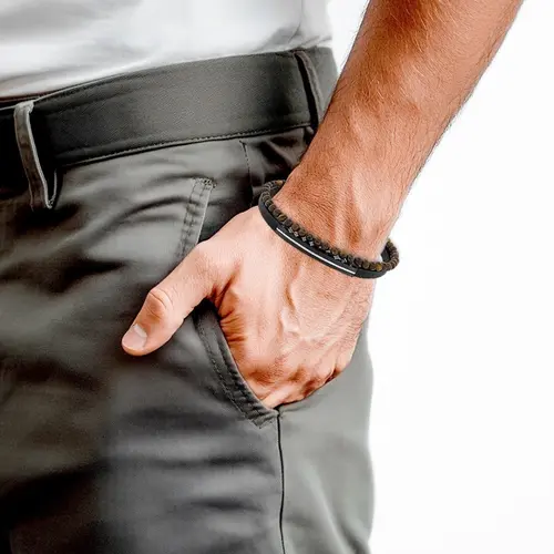 Bracelete de Aço Duplo Couro Preto com Placa Espelhada e Esferas