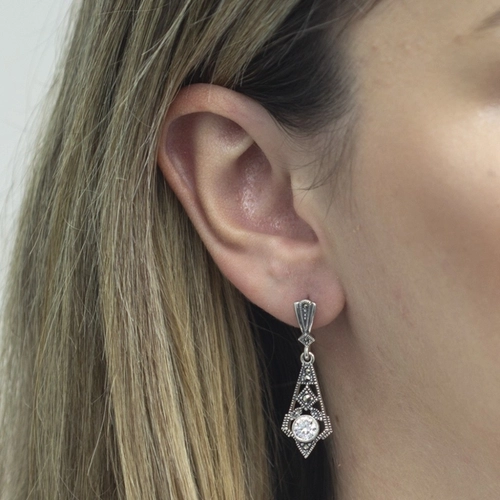 Brinco de Prata Balanço Trabalhado com Marcassita e Zircônia Cristal