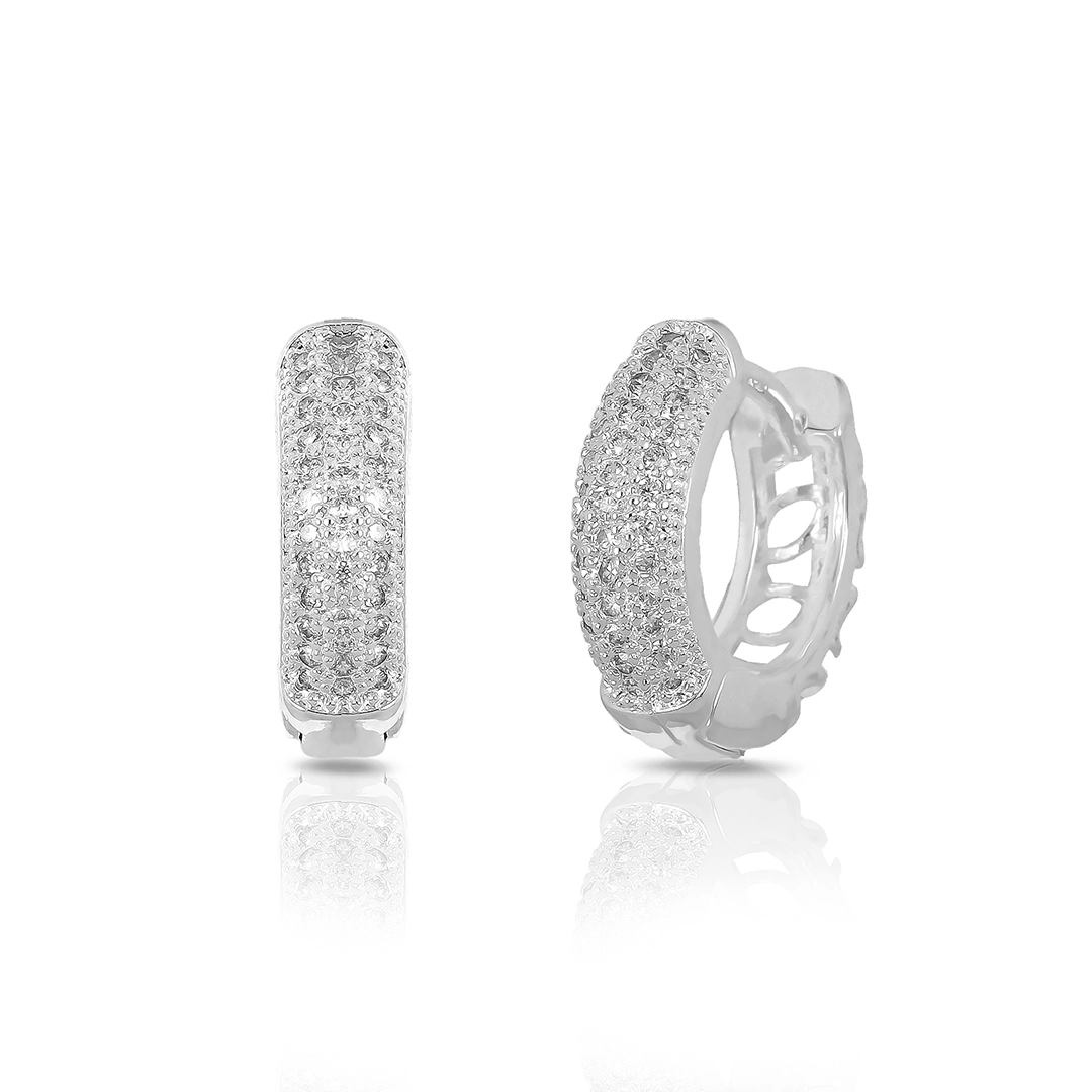 Brinco de Prata Leve Argola Click  Com Três Fileiras Cravejadas de Zircônias Cristal