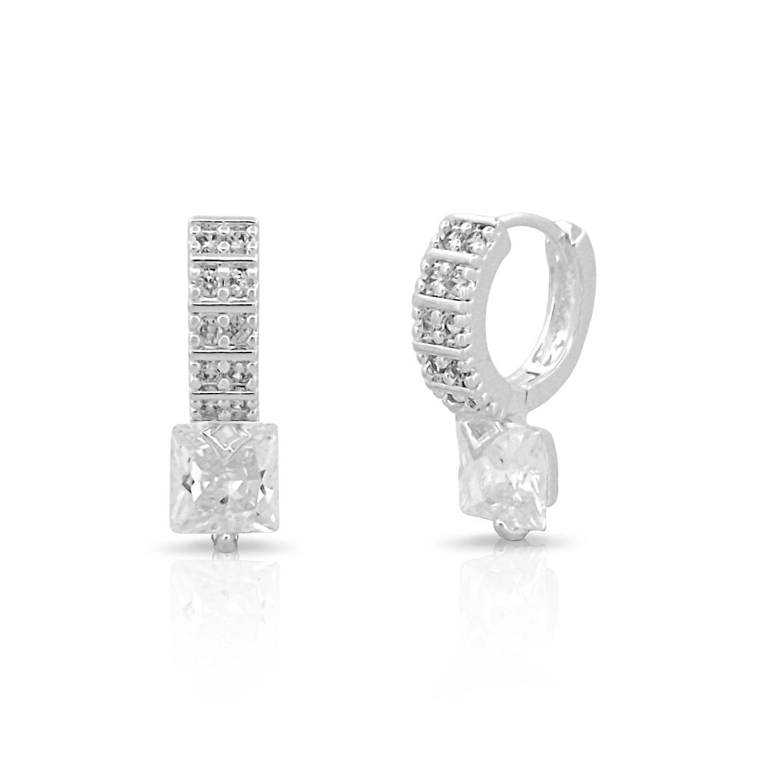 Brinco Argola Click com Zircônias Cristal Quadrada