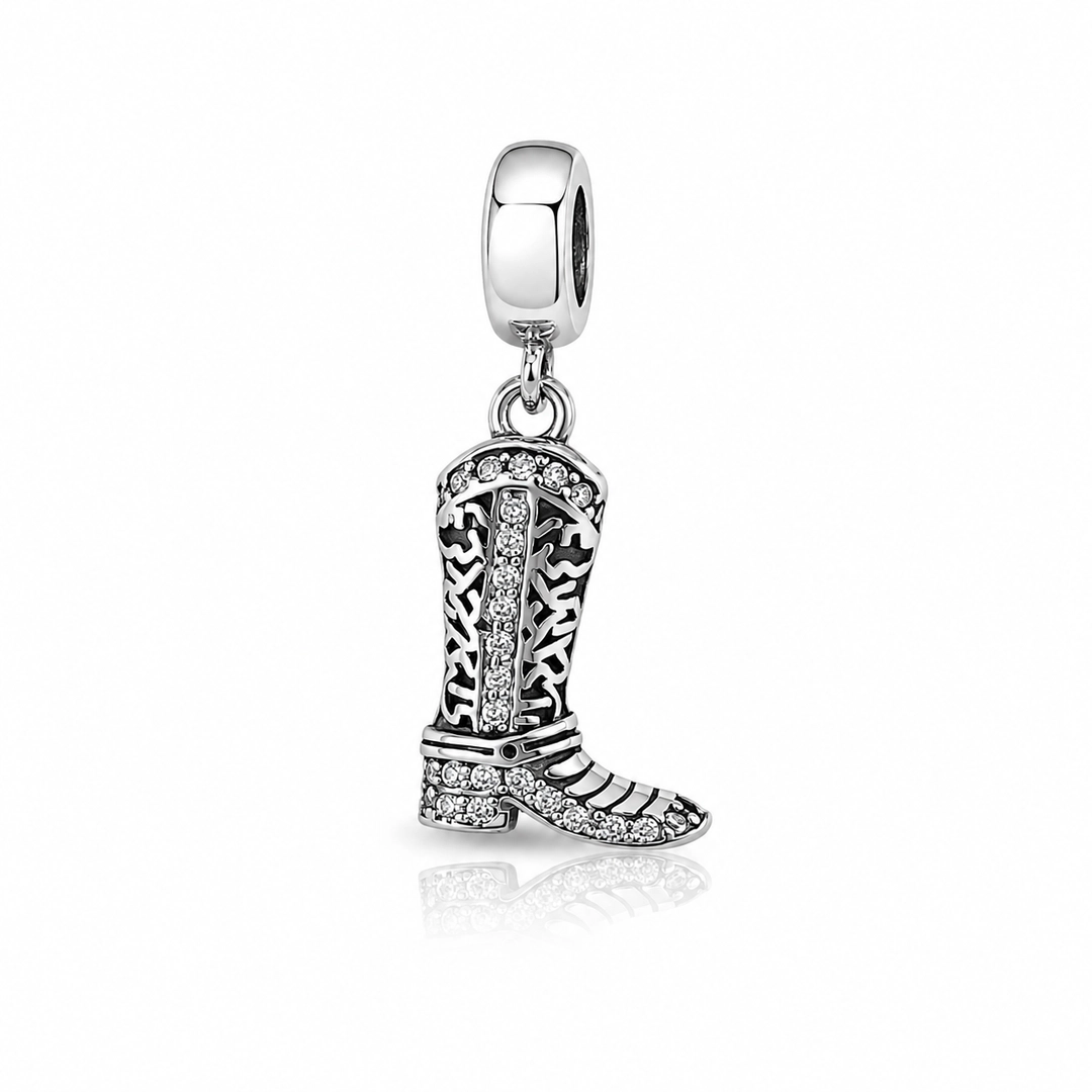Berloque Balanço com Bota e Zircônia Cristal