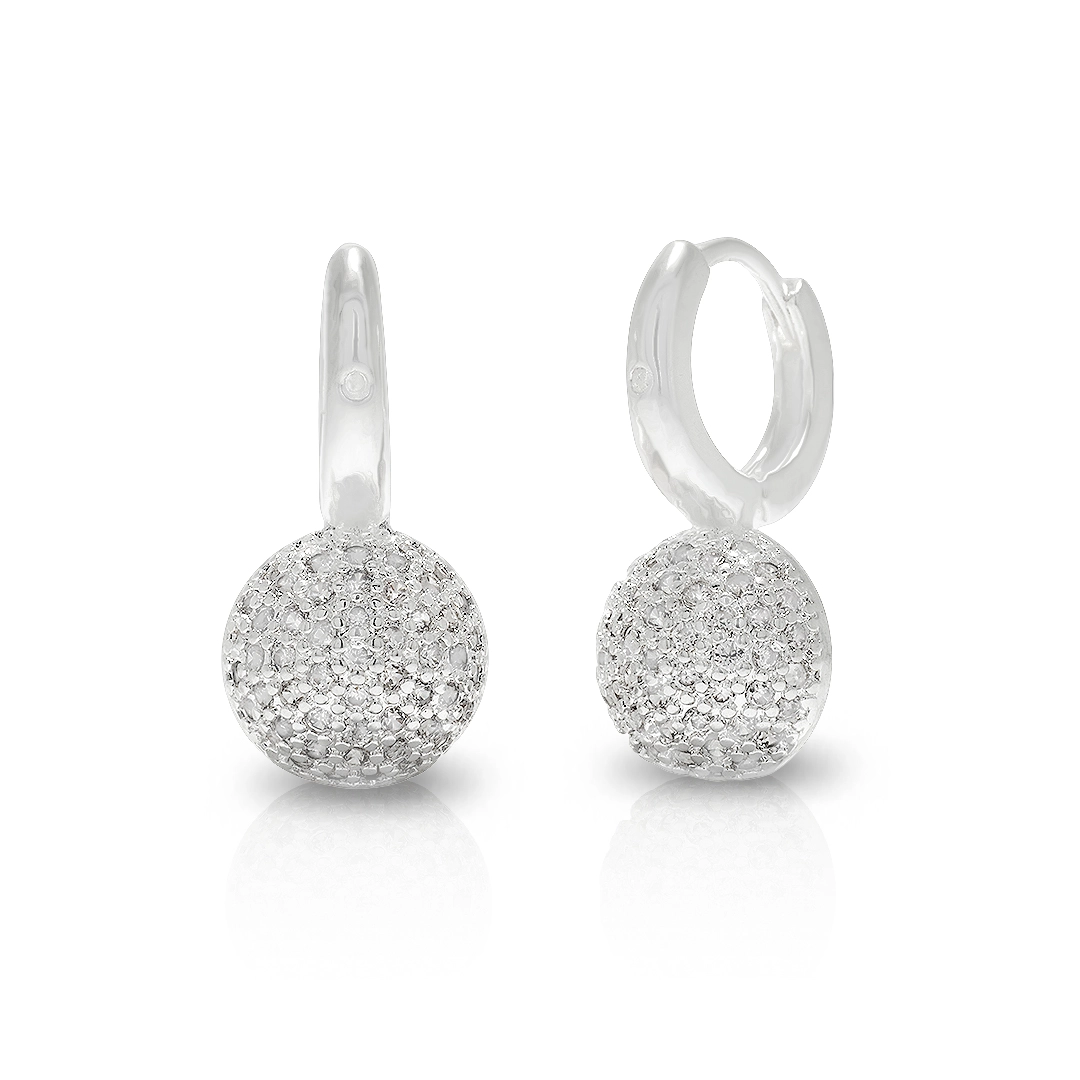 Brinco de Prata Leve Argola Click com Meia Esfera em Zircônia Cristal