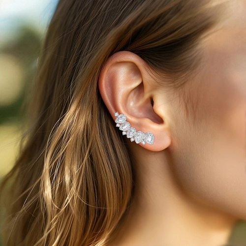 Brinco de Prata Leve Ear Cuff Gota Com Zircônia Cristal