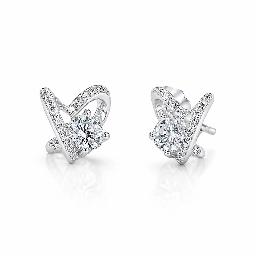 Brinco Blend Collection Top Coração com Zircônias Cristal