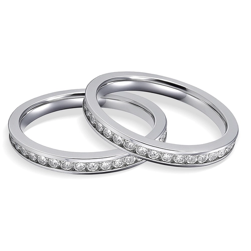 Aliança de Namoro com Zircônias Cristal Cravejadas