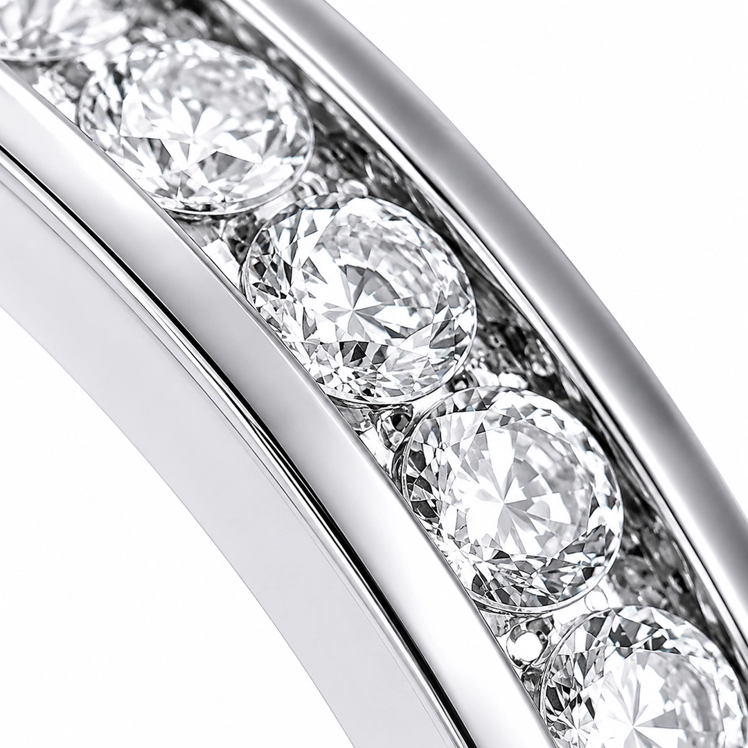 Aliança de Namoro com Zircônias Cristal Cravejadas