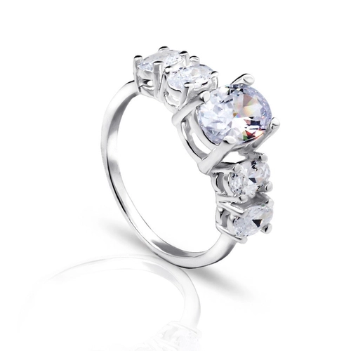 Anel De Prata Solitário Com Zircônia Cristal Oval