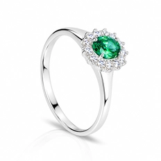 Anel De Formatura Com Zircônia Esmeralda Oval E Zircônias Cristal