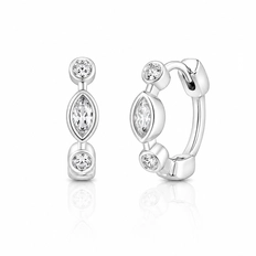 Brinco de Argola Click Delicada com Zircônias Cristal