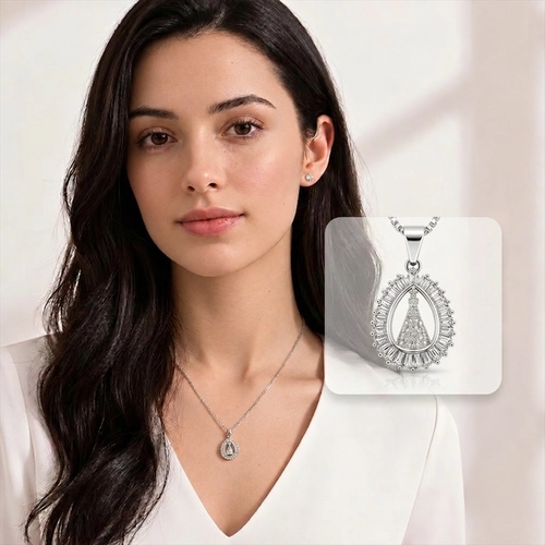 Gargantilha Gota com Nossa Senhora Aparecida e Zircônias Cristal