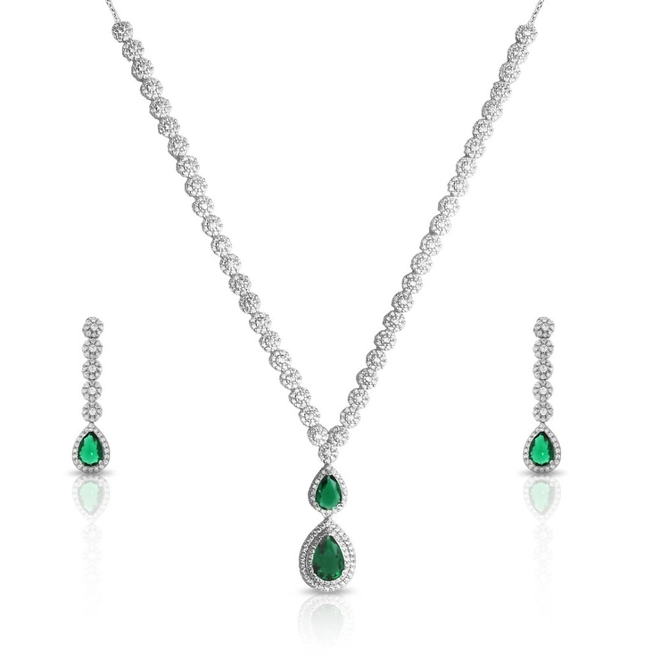 Conjunto em Prata Gotas com Zircônia Esmeralda