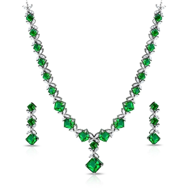 Conjunto em Prata Losango com Zircônias Esmeralda e Zircônias Cristal