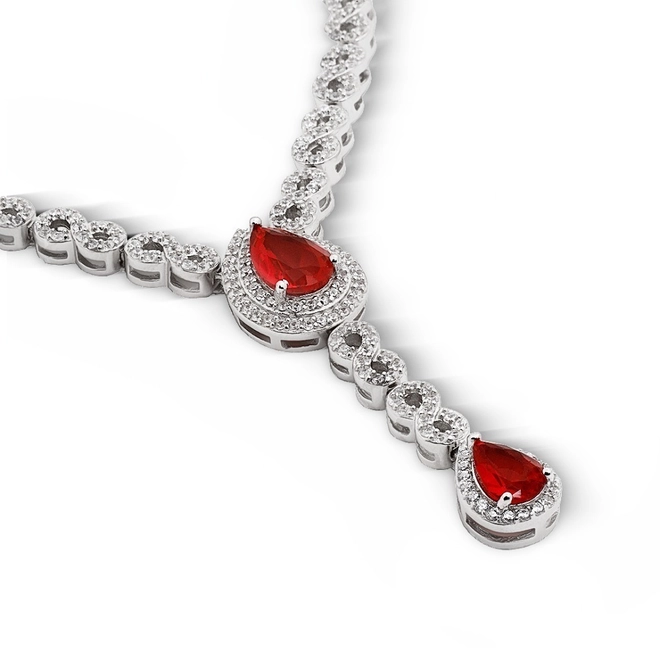 Conjunto em Prata Gota com Zircônia Rubi e Zircônia Cristal