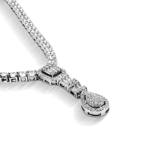 Conjunto em Prata com Gota de Zircônia Cristal