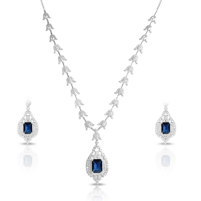 Conjunto em Prata com Zircônias Cristal e Zircônia Safira