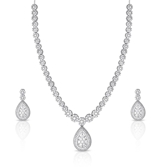 Conjunto em Prata com Gota de Zircônia Cristal