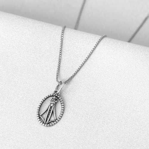 Gargantilha de Prata Nossa Senhora Aparecida Vazada e Envelhecida