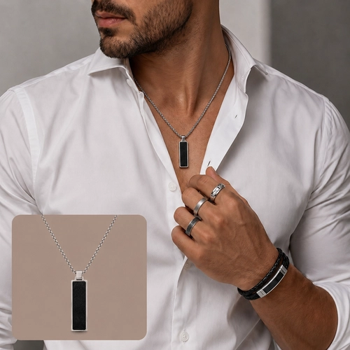 Corrente com Placa Retangular Carbonada