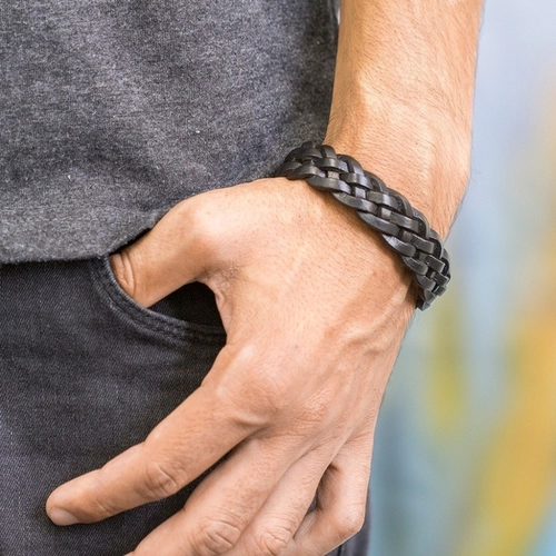 Pulseira de Couro Trançado Preto