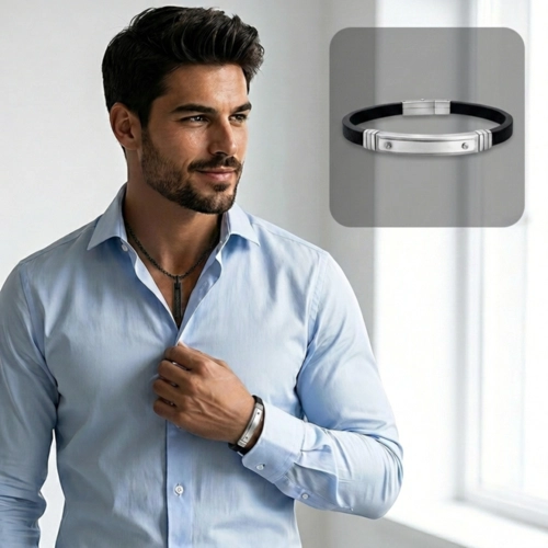 Bracelete Couro Preto com Placa Trabalhada Espelhada