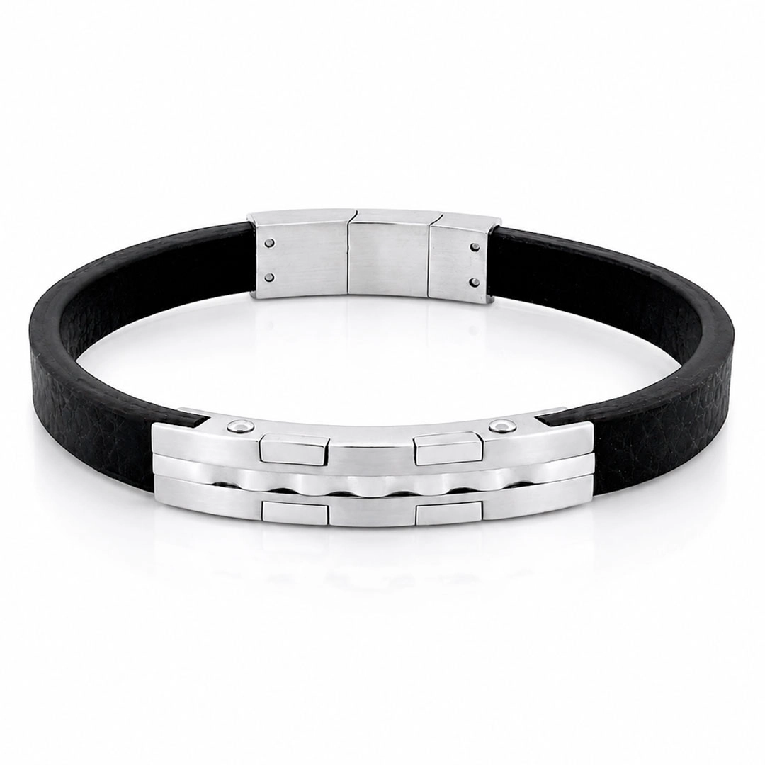 Bracelete em Couro e Placa Espelhada Trabalhada