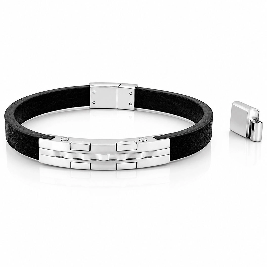 Bracelete em Couro e Placa Espelhada Trabalhada