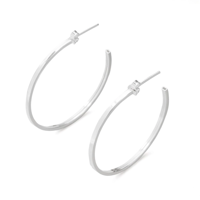 Brinco De Argola Fio Quadrado Com Tarraxa