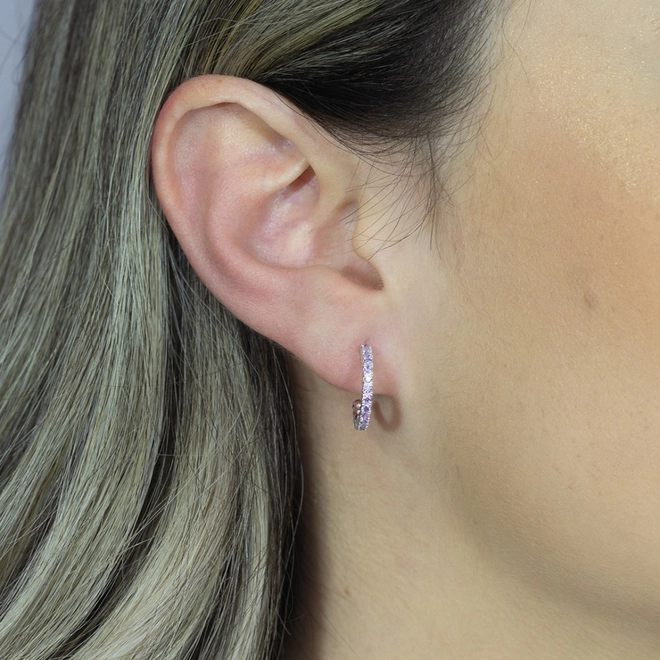 Brinco De Prata Meia Argola com Zircônia Ametista