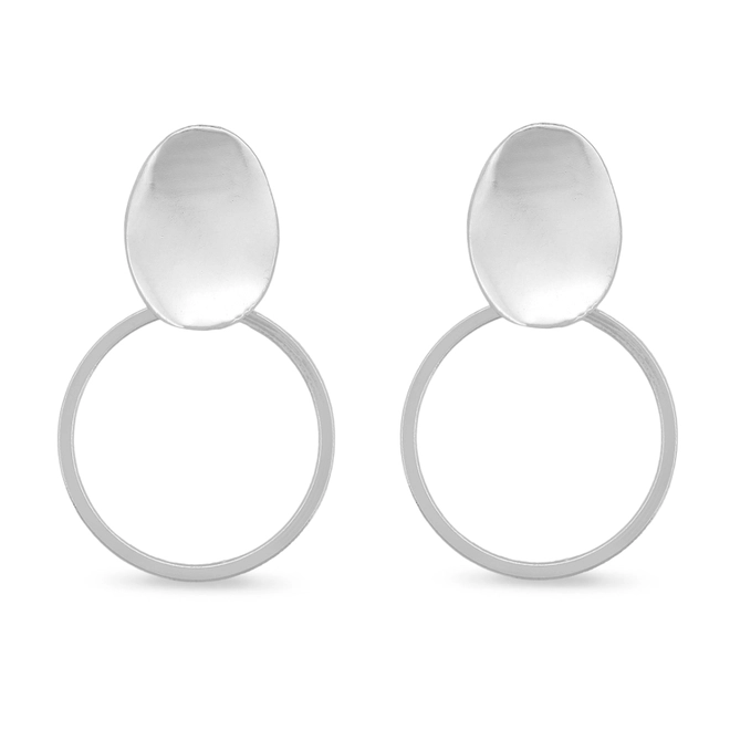 Brinco De Prata Leve Chapa Oval com Círculo Vazado