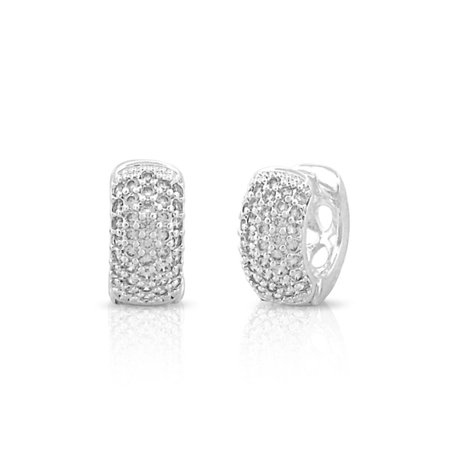 Brinco de Prata Leve Argola Clic com Zircônias Cristal