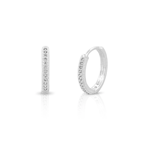 Brinco de Prata Leve Argola Click com Zircônias Cristal